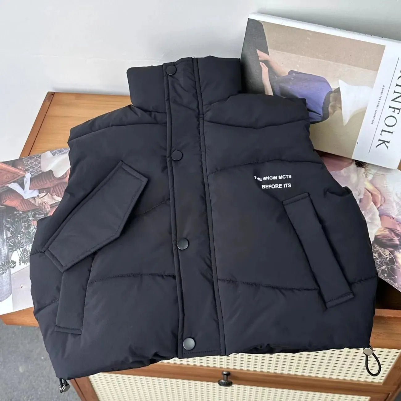 Denim Kids™ Weste – Stil, Wärme, Vielseitigkeit